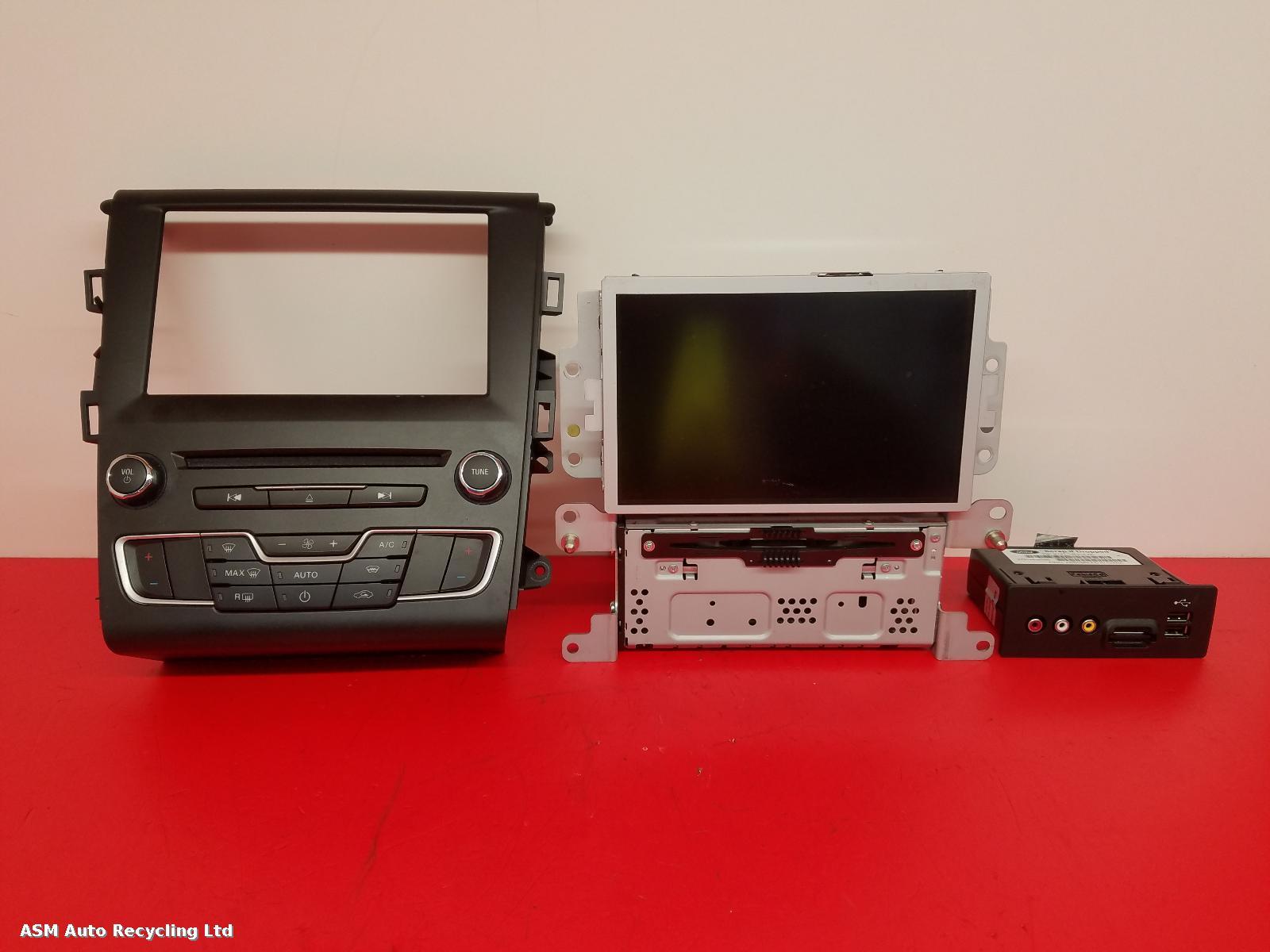 View Auto part Radio Display Ford Mondeo 2015
