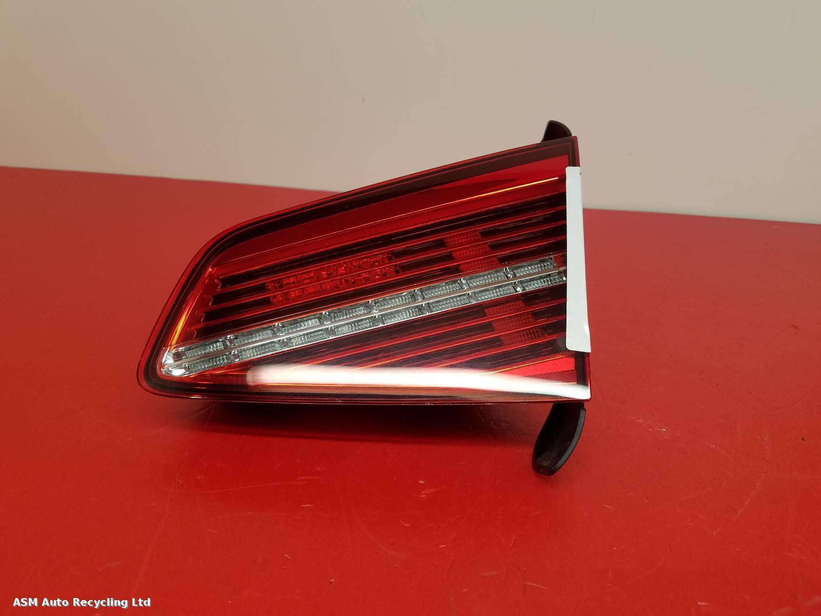 View Auto part R Taillight Volkswagen Passat 2018