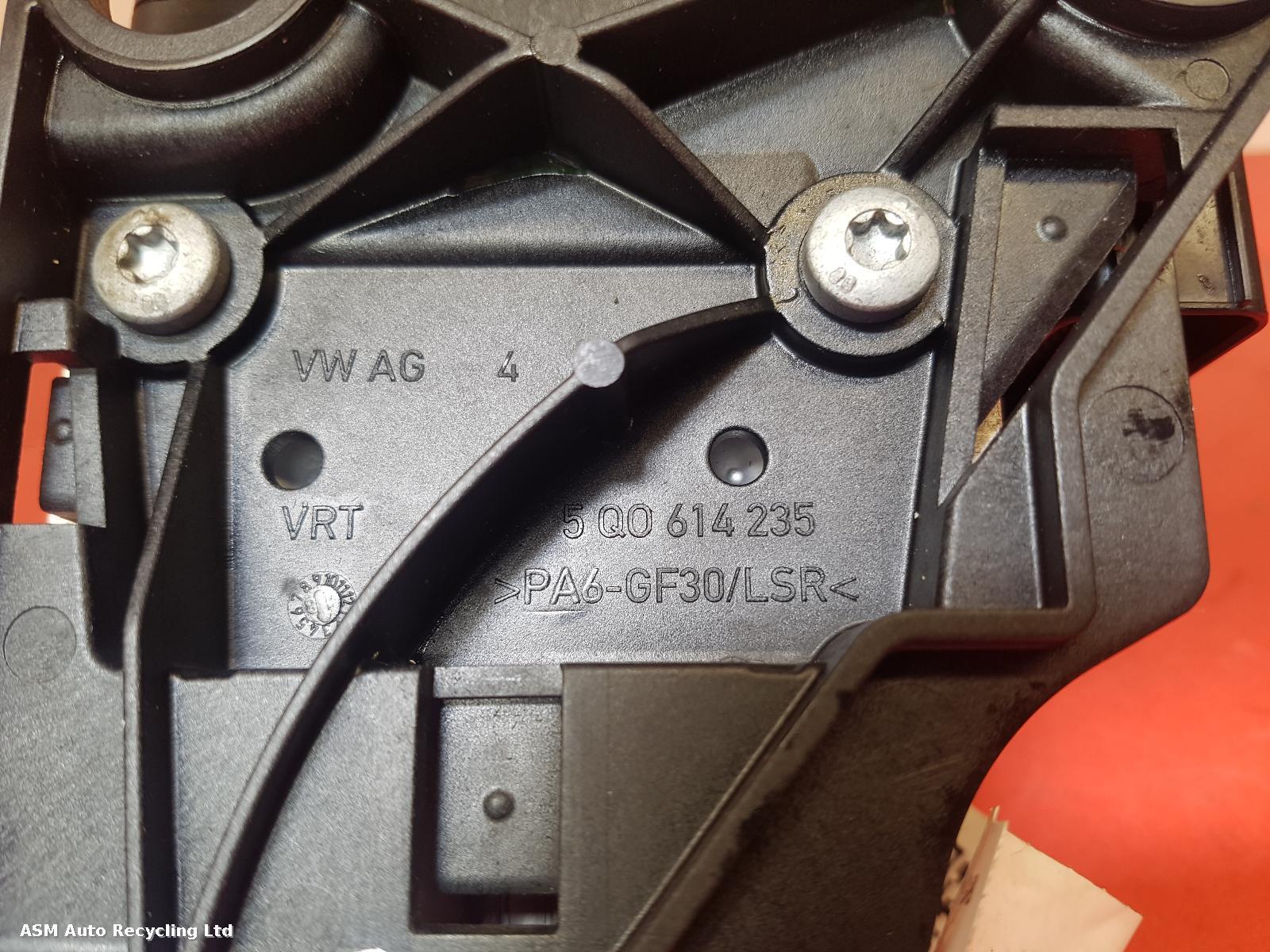 View Auto part ABS Pump/Modulator Volkswagen Passat 2018