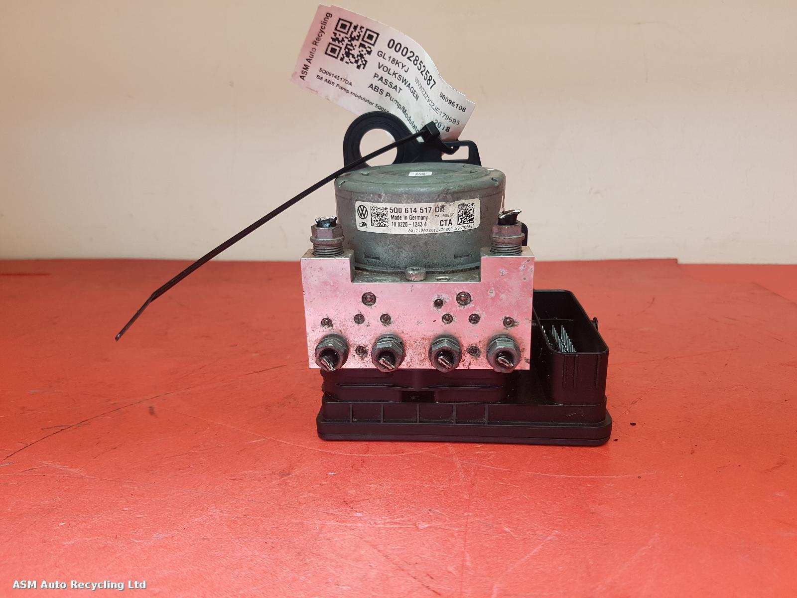 View Auto part ABS Pump/Modulator Volkswagen Passat 2018