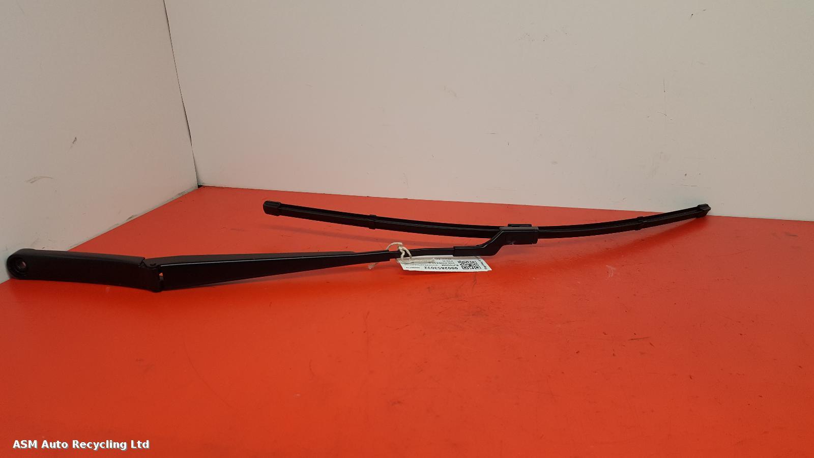 View Auto part Wiper Arm Volkswagen Polo 2020