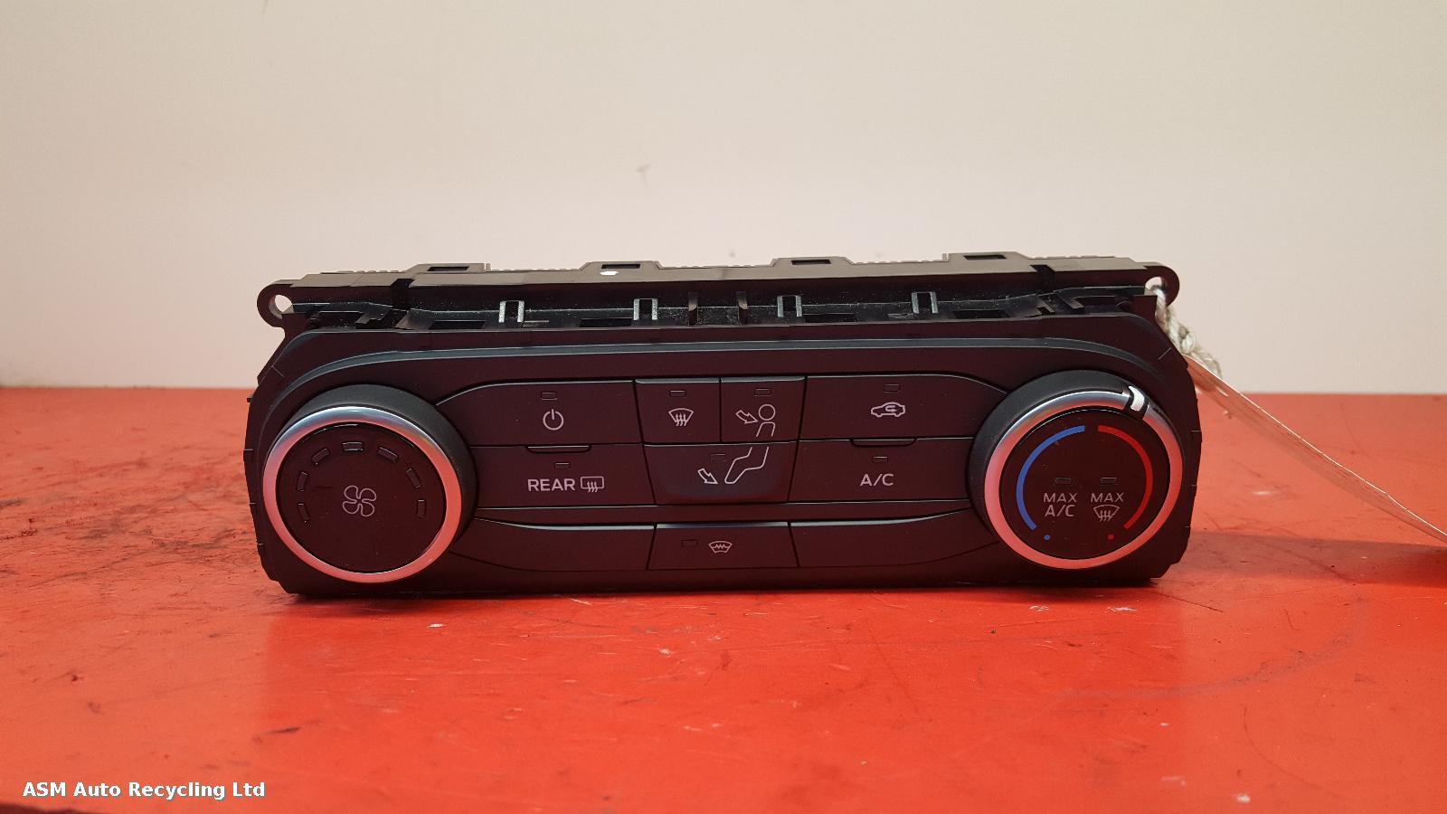 View Auto part Heater/AC Controller Ford Fiesta 2021