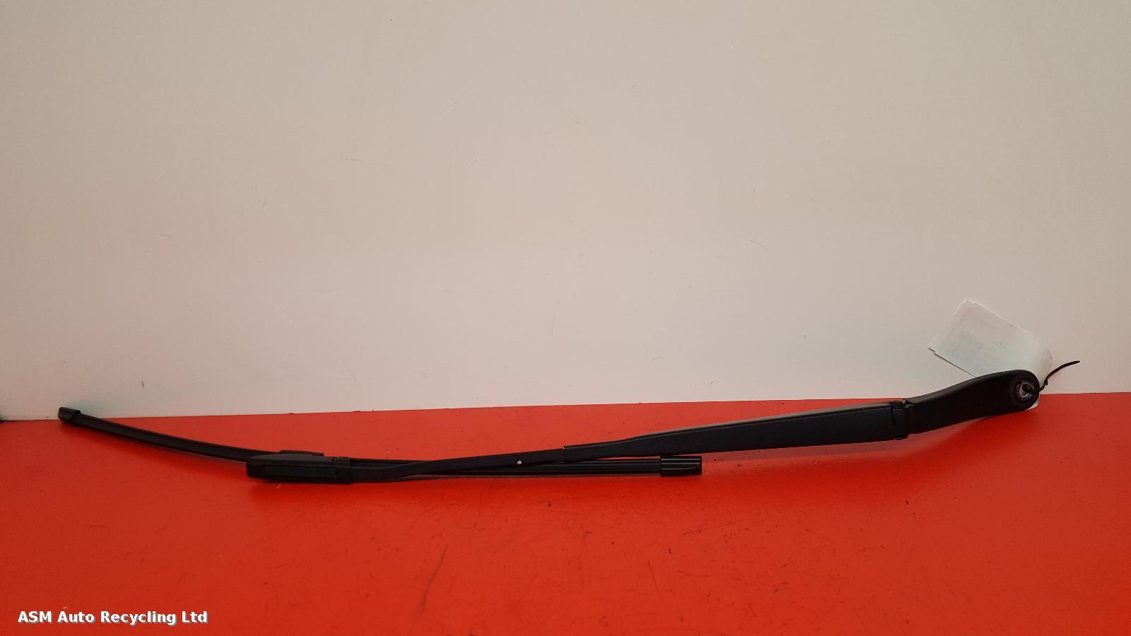 View Auto part Wiper Arm Citroen C3 2012