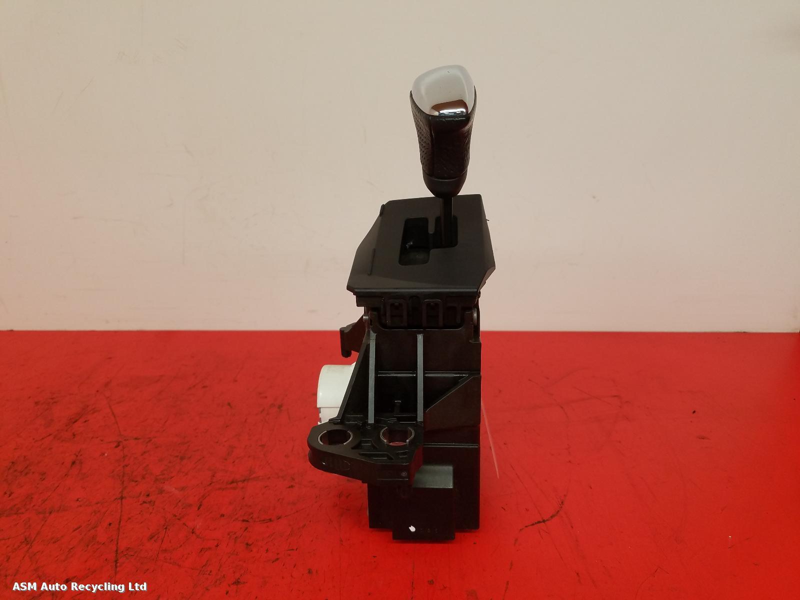 View Auto part Gear Stick/Shifter Lexus Ct200 2011
