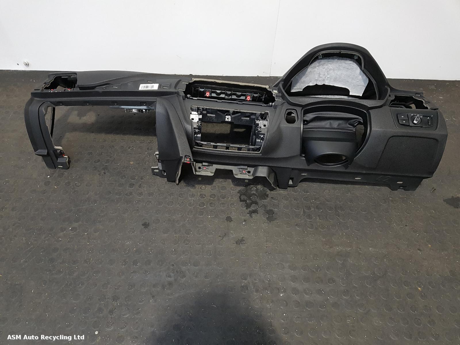 View Auto part Airbag Kit Bmw 3 Series 2015