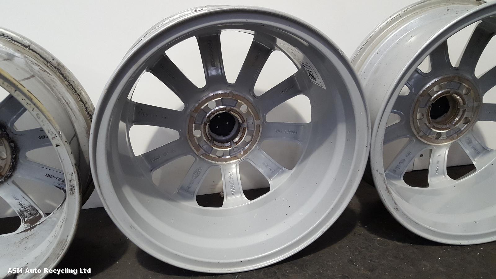 View Auto part Wheel Set Ford Focus 2018