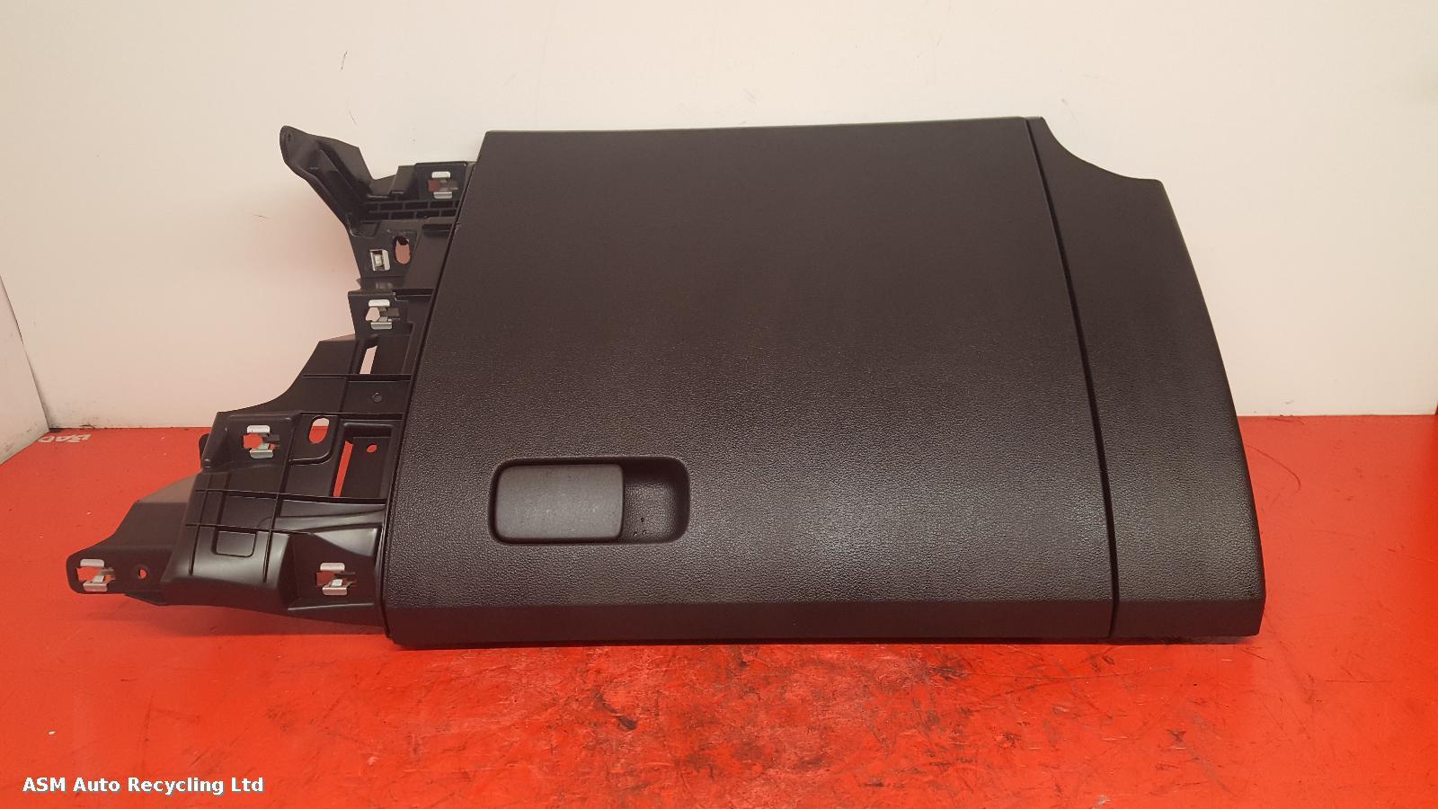 View Auto part Glove Box Seat Mii 2017