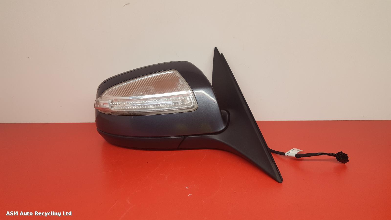 View Auto part R Door Mirror Mercedes C Class 2008