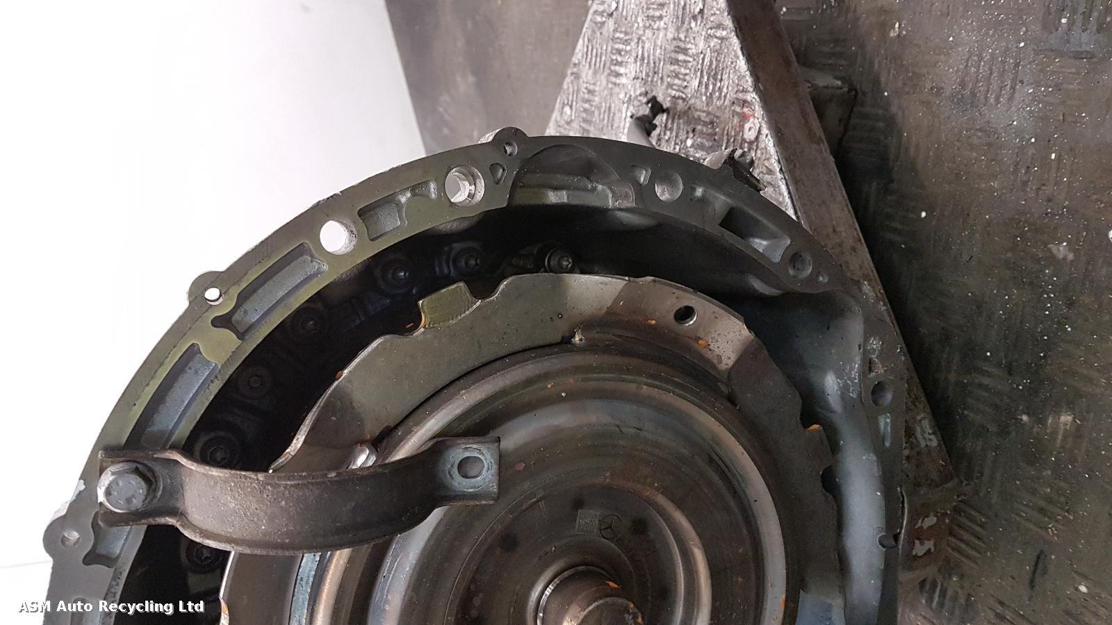 View Auto part Gearbox Mercedes C Class 2017