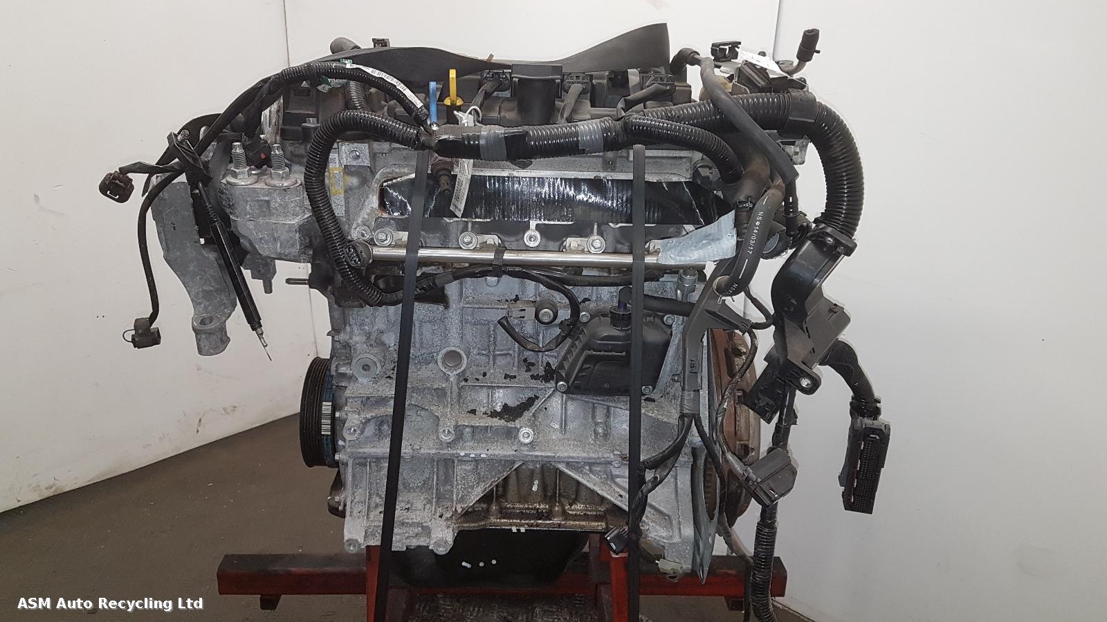 View Auto part Engine Mazda 3  2014
