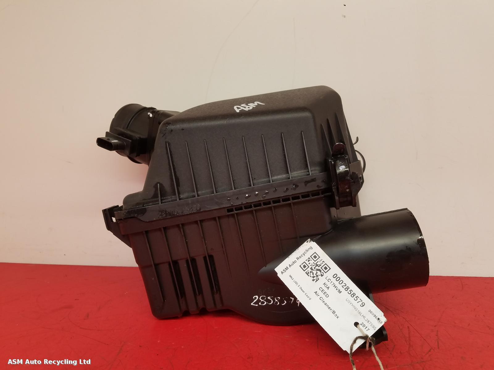 View Auto part Air Cleaner/Box Kia Ceed 2017