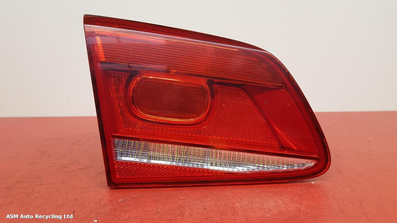 View Auto part L Taillight Volkswagen Passat 2012