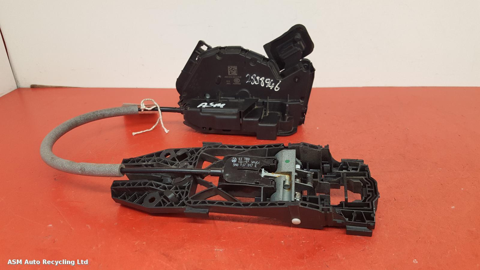 View Auto part Door Lock Assembly Volkswagen Golf 2017