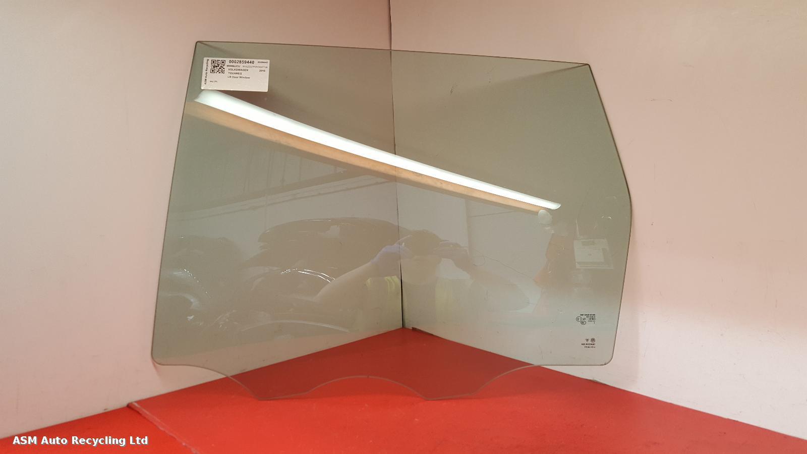 View Auto part LR Door Window Volkswagen Touareg 2016