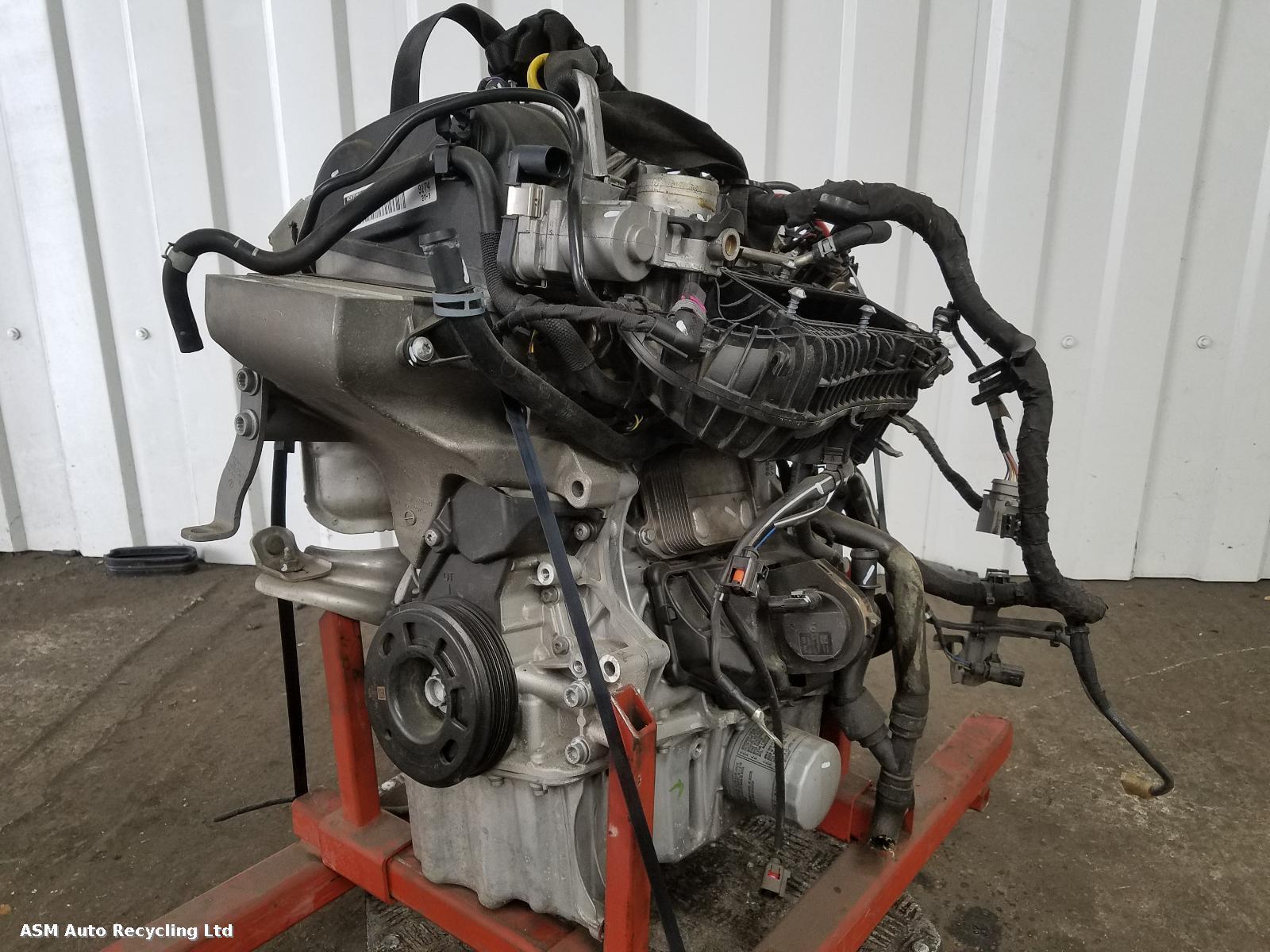 View Auto part Engine Audi A1 2016