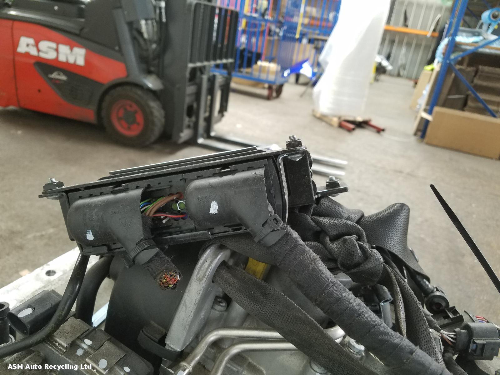 View Auto part Engine Audi A1 2016