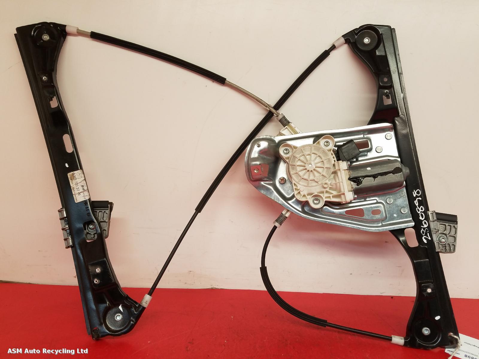 View Auto part LF Window Regulator Mercedes Clc 2009