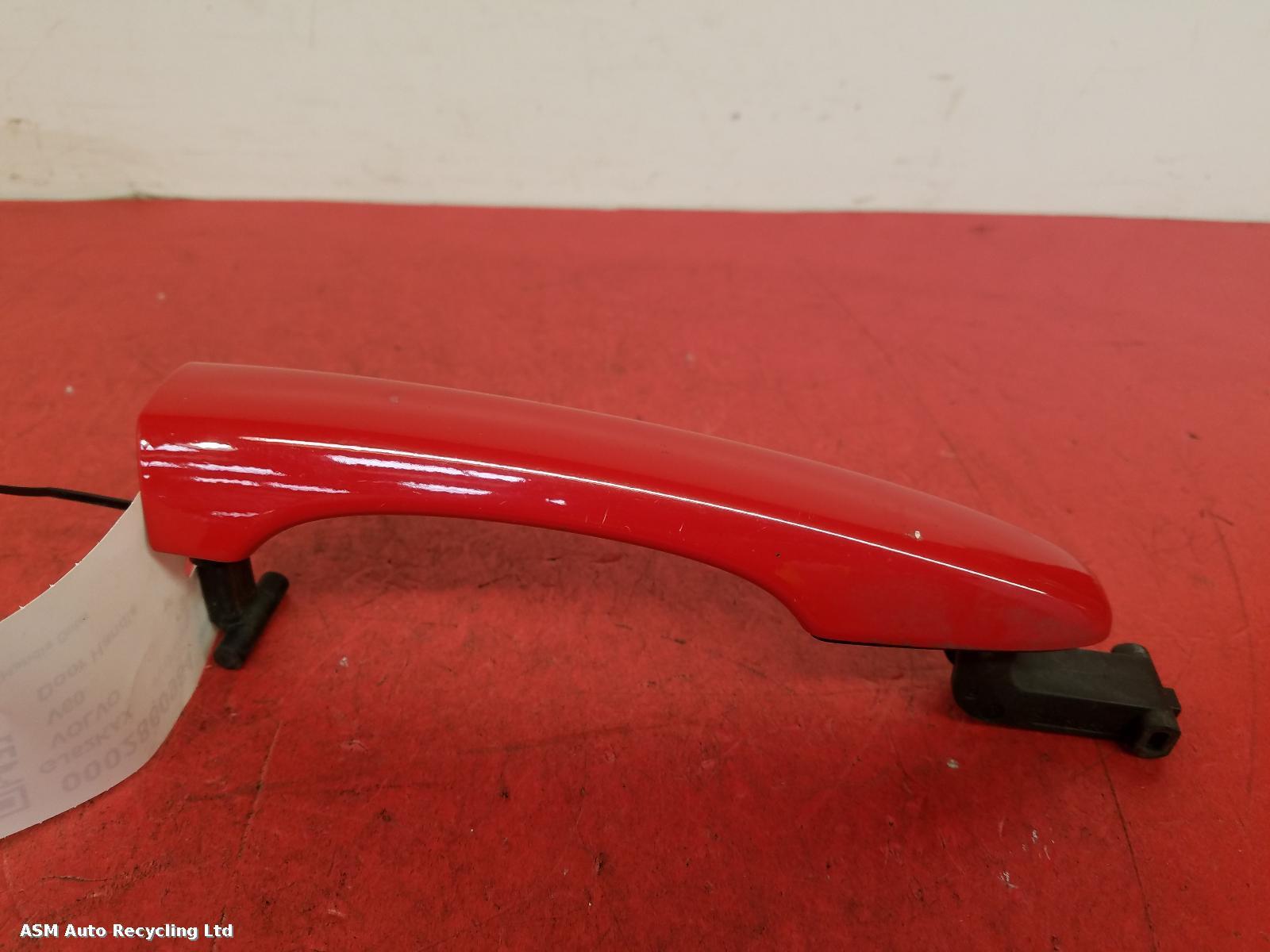 View Auto part Door Handle Volvo V60 2012