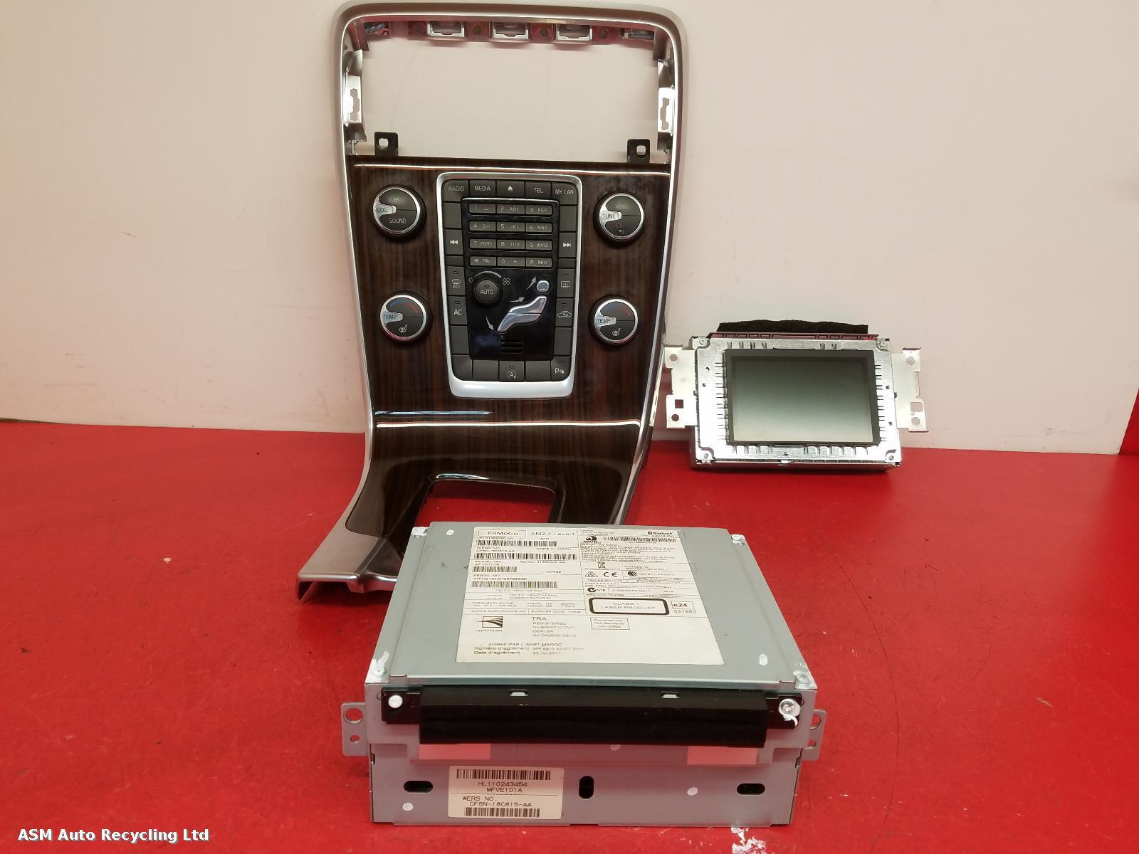View Auto part A/V Equipment Volvo V60 2012