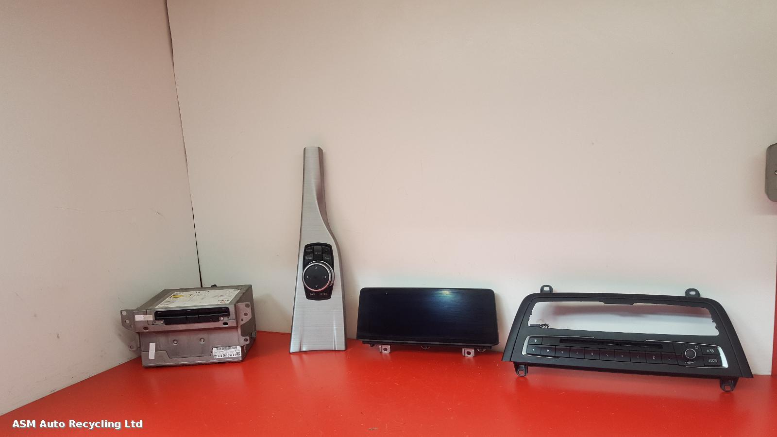 View Auto part Radio Display Bmw 3 Series 2014