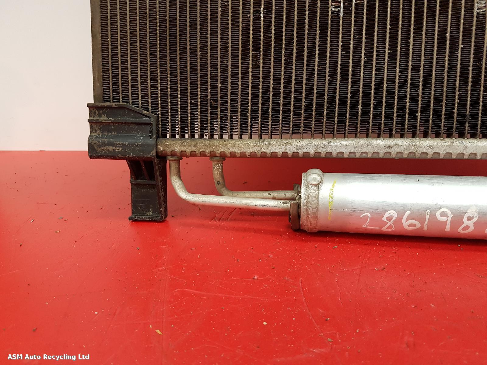 View Auto part Condenser Mitsubishi L200 2016