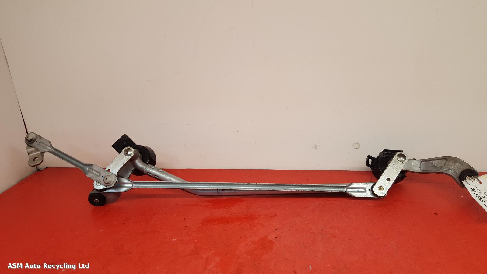 View Auto part Wiper Linkage Mitsubishi L200 2016