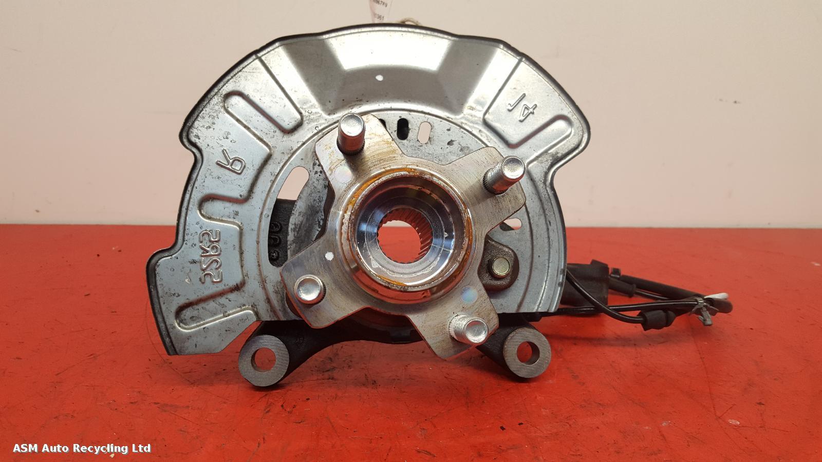 View Auto part RF Hub/Stub Axle Assembly Suzuki Swift 2020