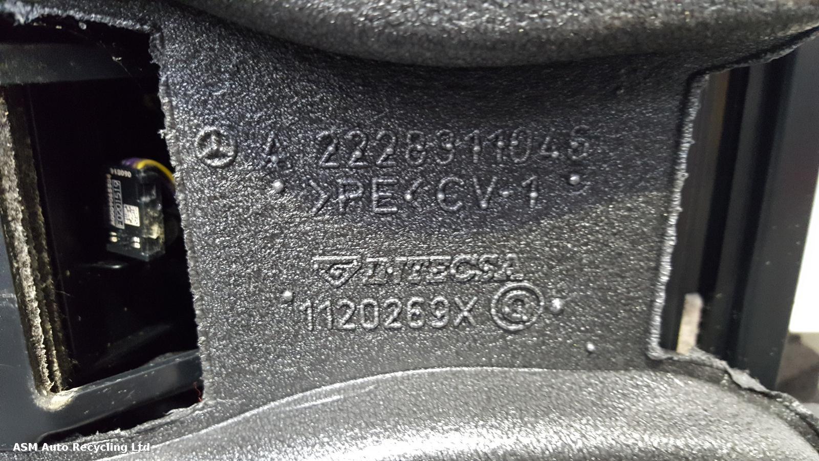 View Auto part Console Mercedes S Class 2014
