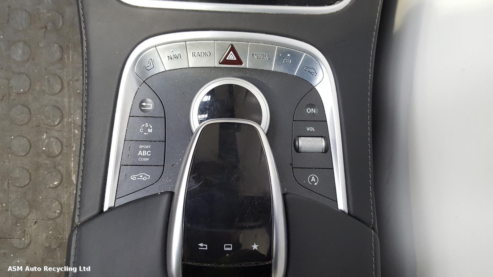 View Auto part Console Mercedes S Class 2014