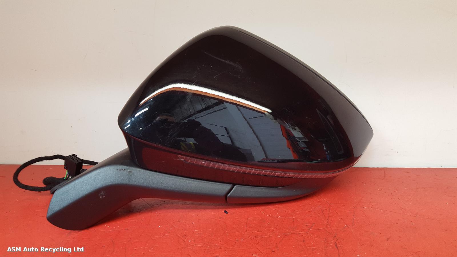 View Auto part L Door Mirror Volkswagen Id.4 2021