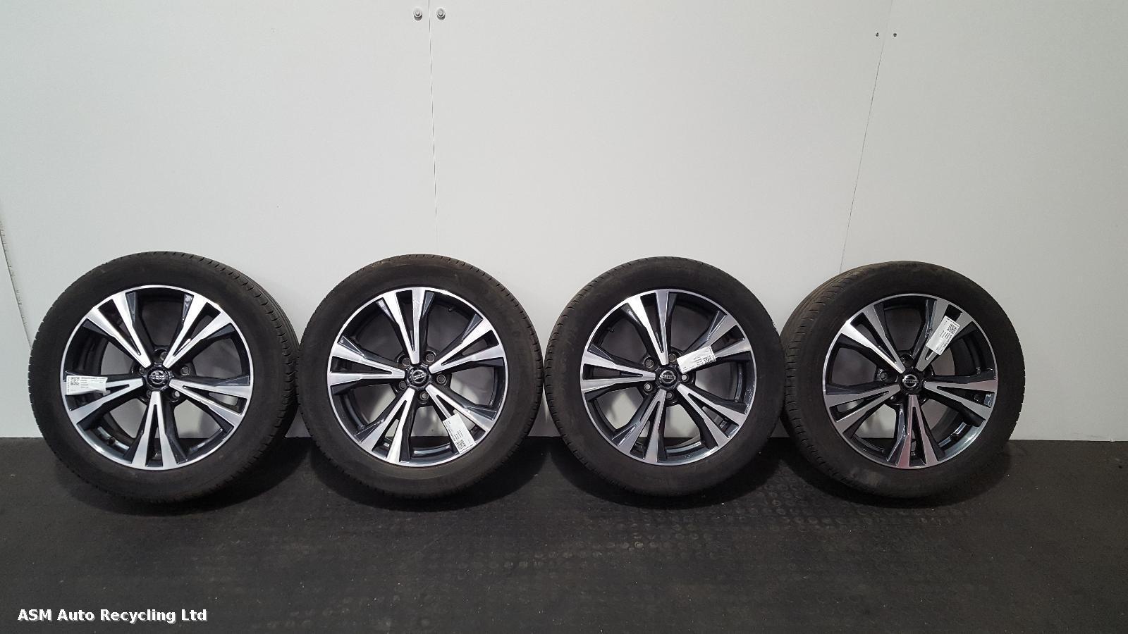 View Auto part Wheel Set Nissan Qashqai 2020