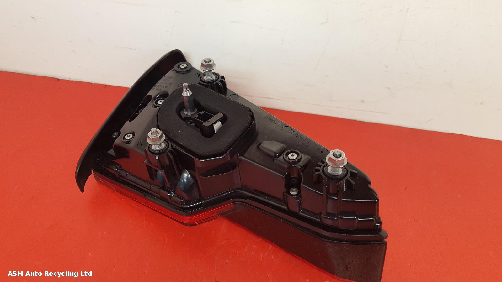View Auto part R Taillight Audi A4 2017