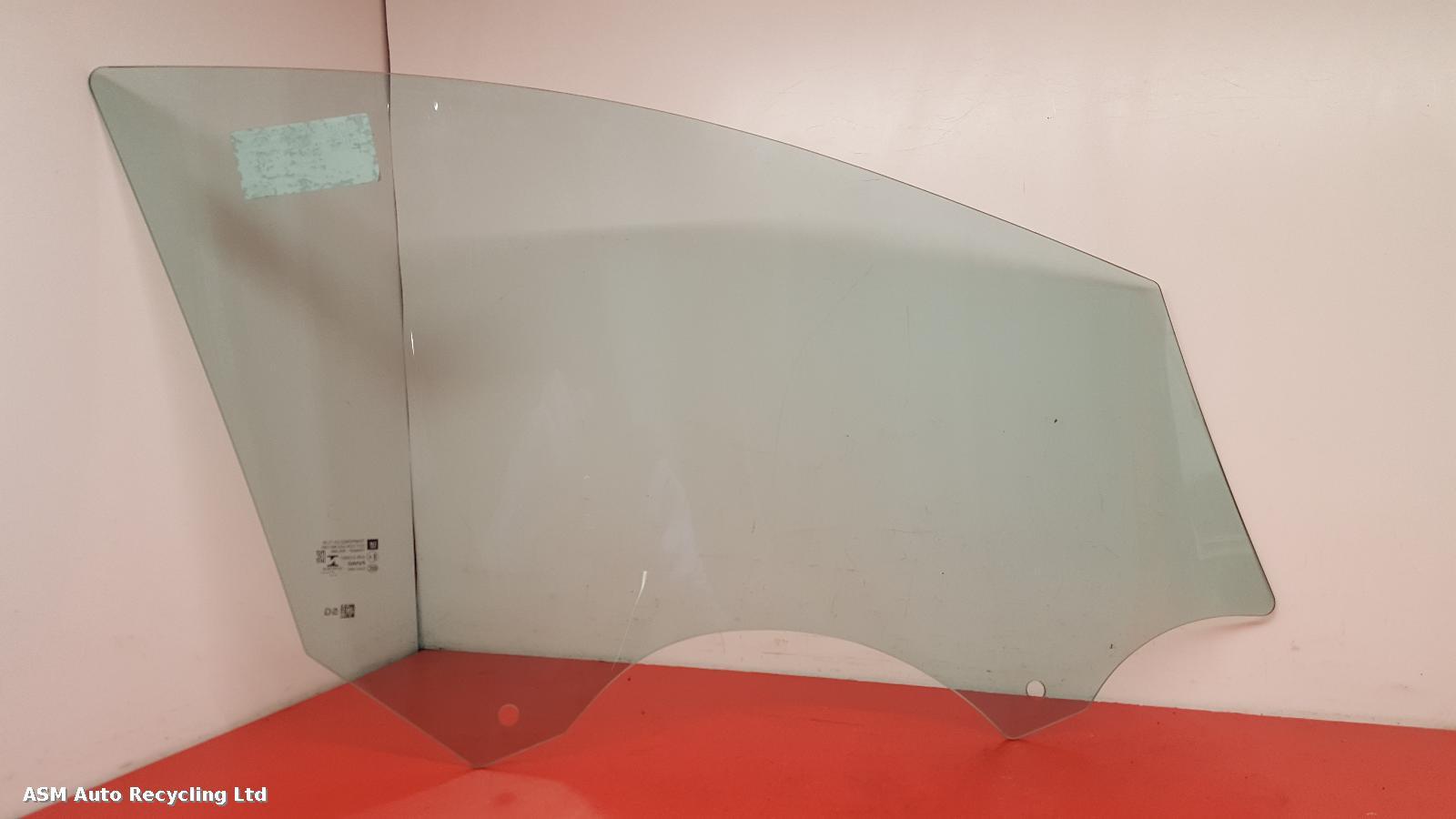 View Auto part LF Door Window Vauxhall Astra 2018