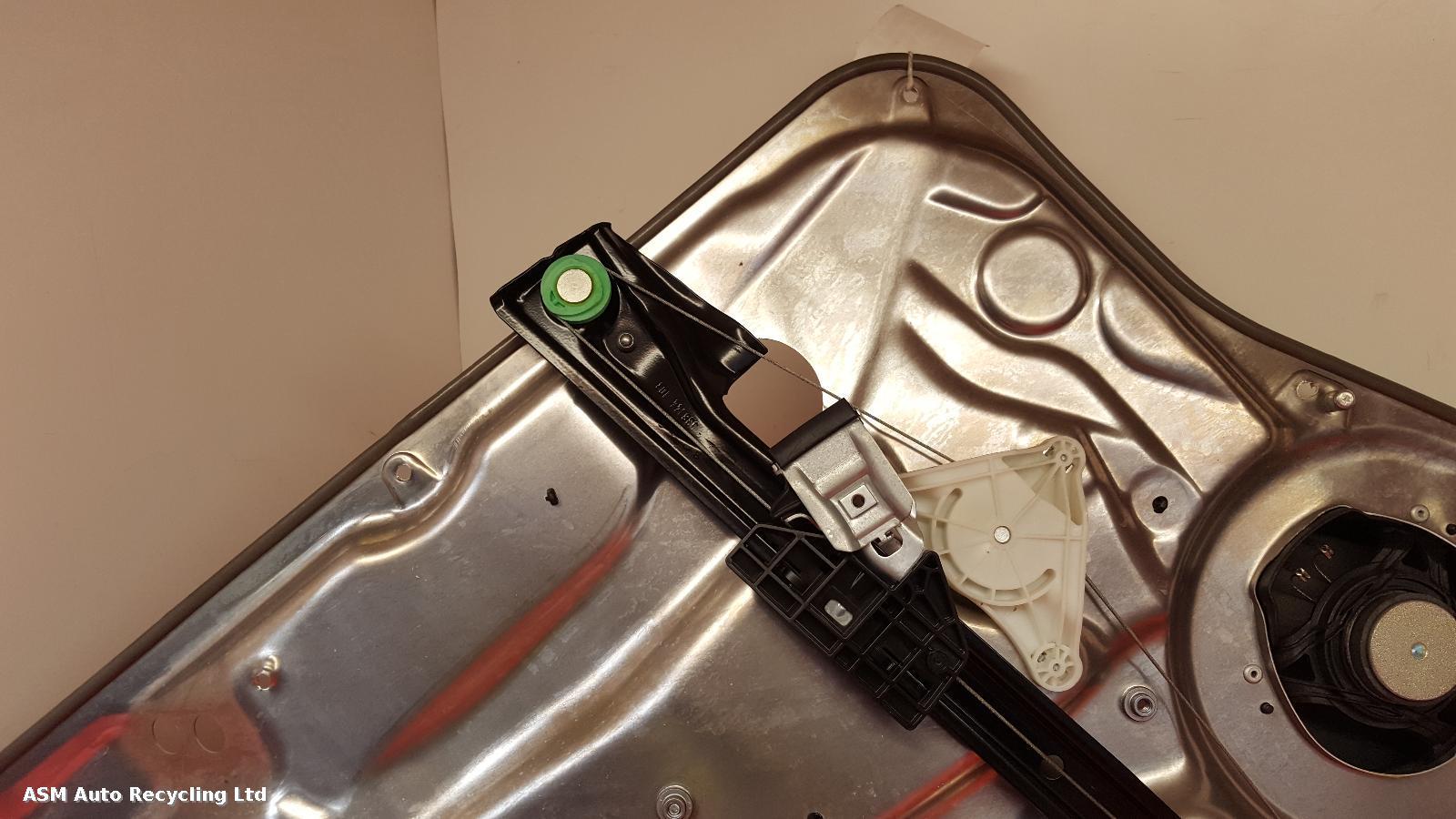 View Auto part RR Window Regulator Mercedes E Class 2014