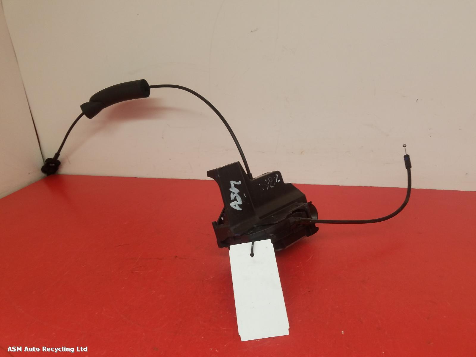 View Auto part Door Lock Assembly Renault Megane 2011