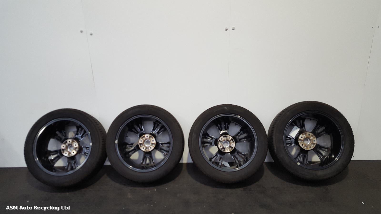 View Auto part Wheel Set Nissan Qashqai 2019