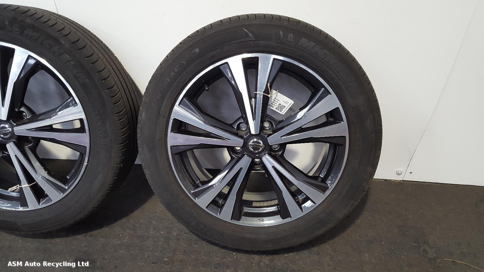 View Auto part Wheel Set Nissan Qashqai 2019