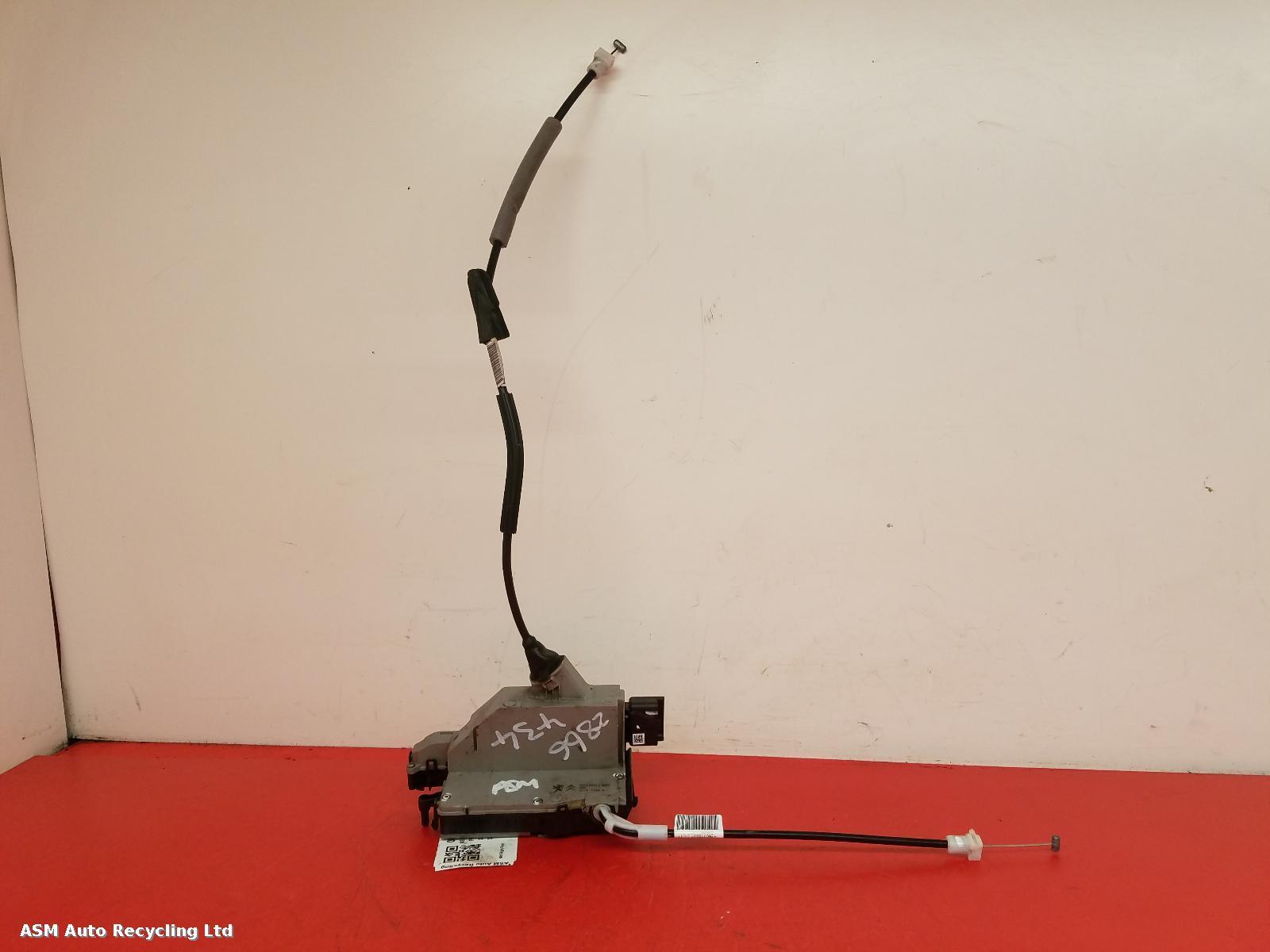 View Auto part Door Lock Assembly Peugeot 2008 2017