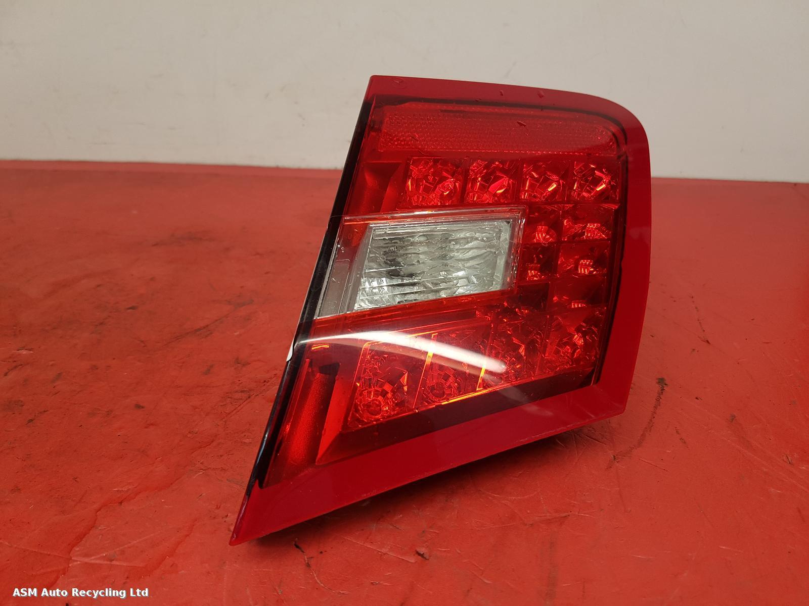 View Auto part R Taillight Mercedes E Class 2010