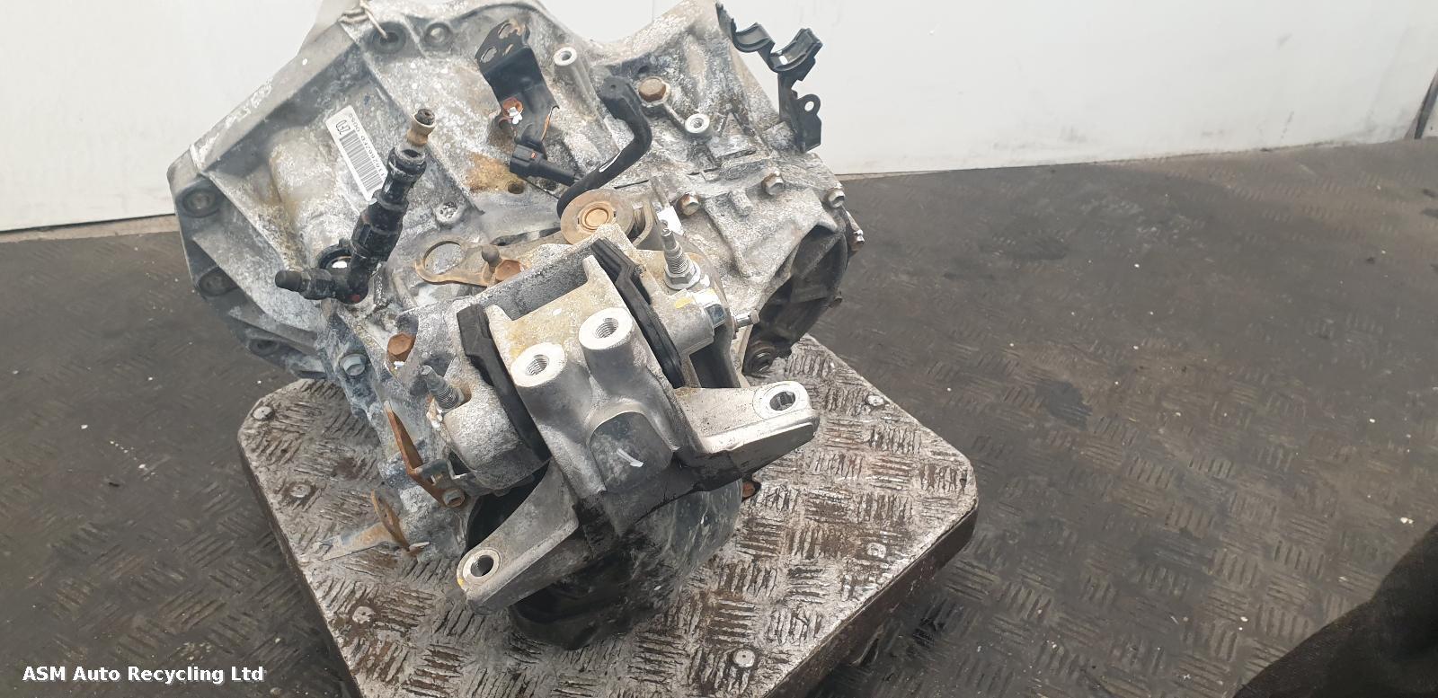 View Auto part Gearbox Suzuki Vitara 2017