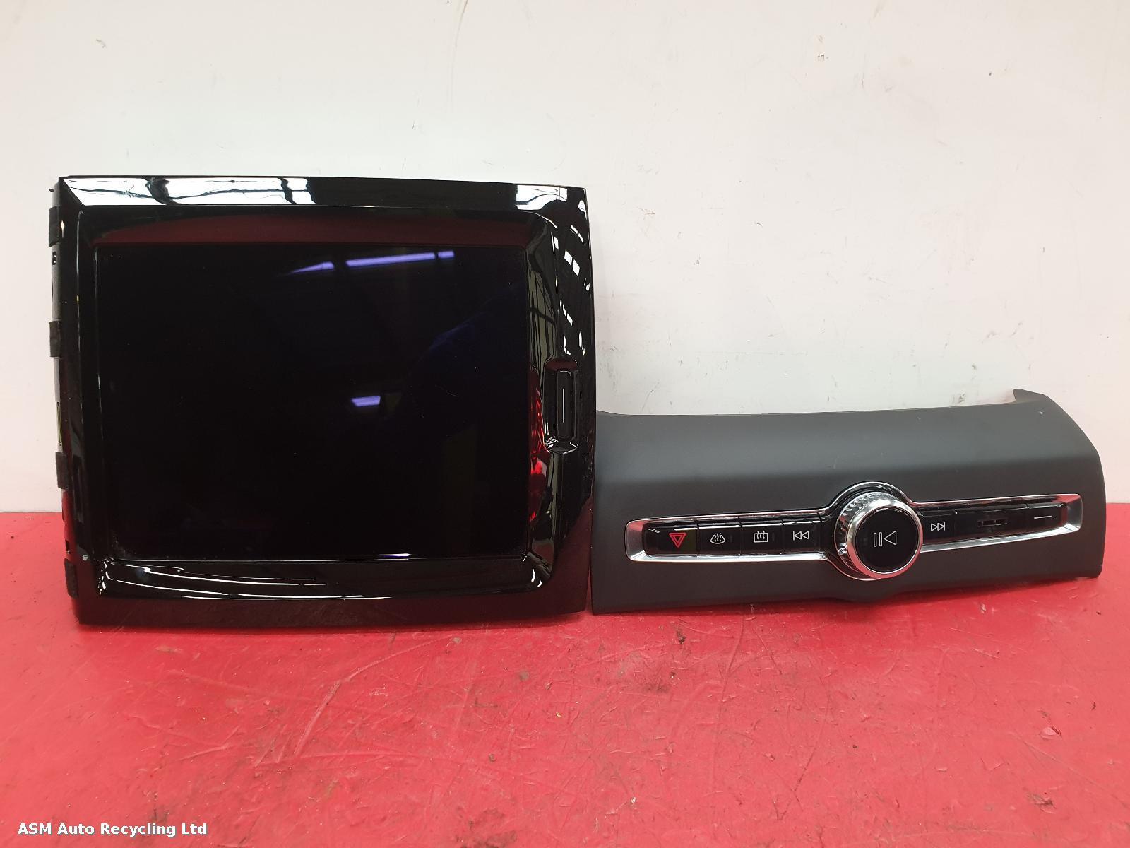 View Auto part Radio Display Volvo Xc60 2021