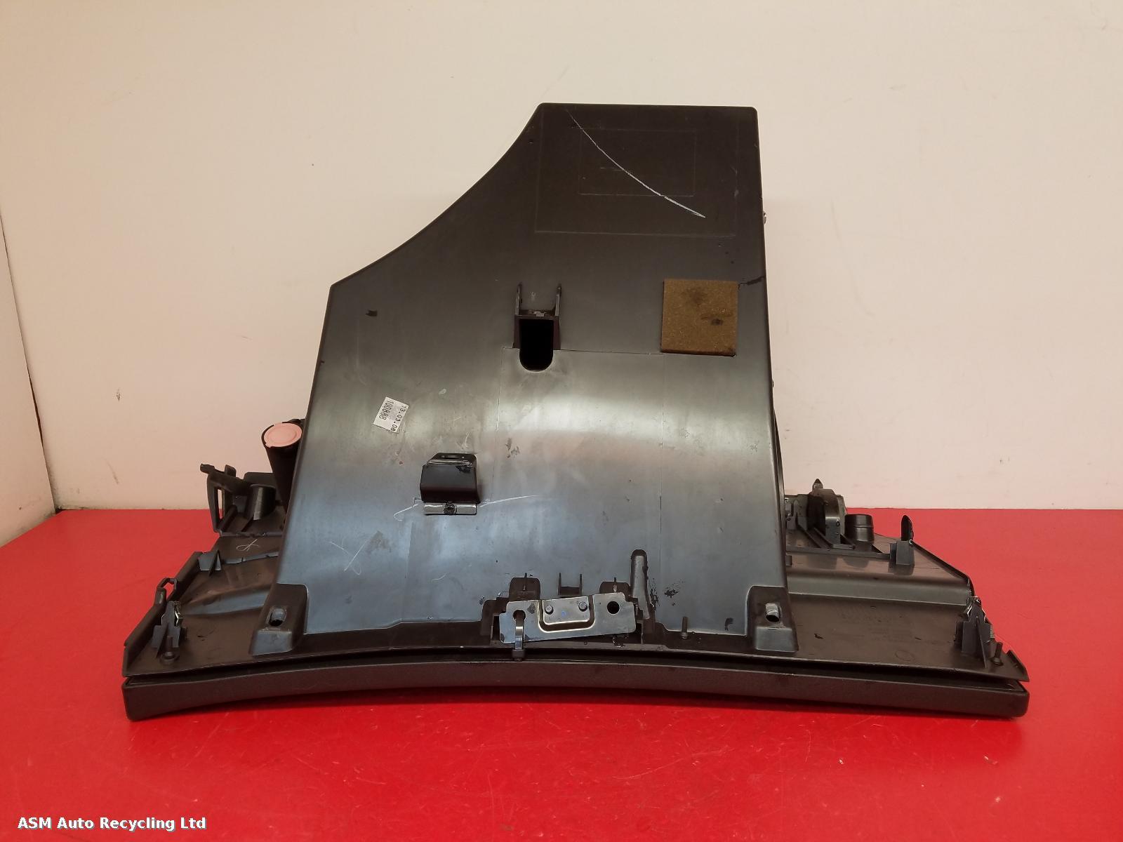 View Auto part Glove Box Nissan Qashqai 2008