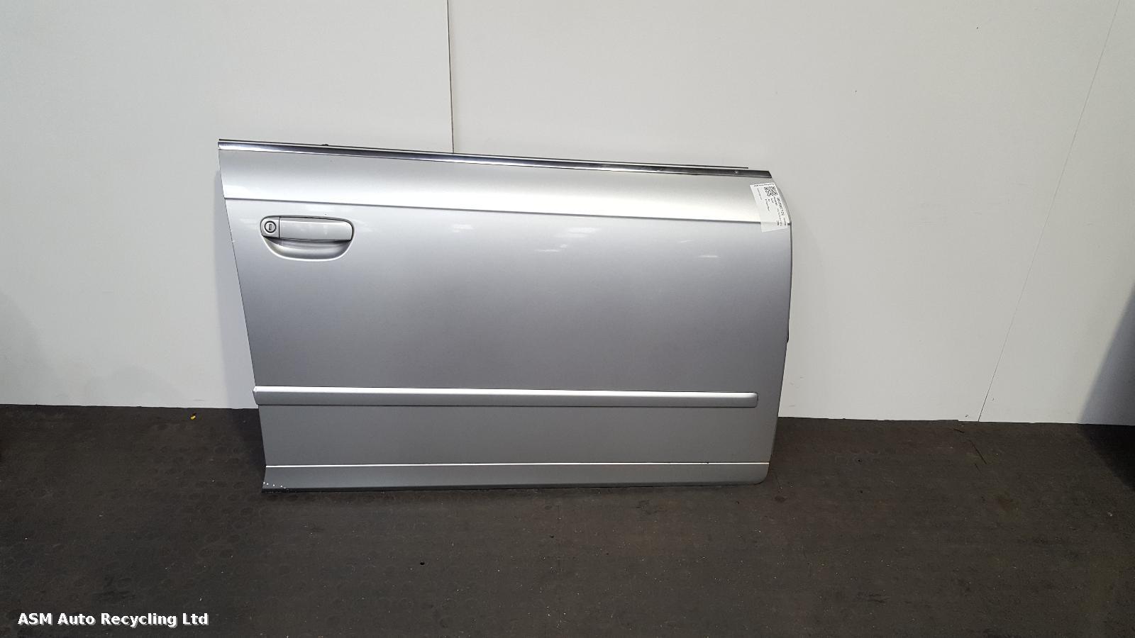 View Auto part R Front Door Audi A4 2006
