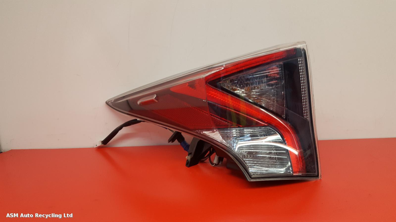 View Auto part L Taillight Toyota Prius 2016