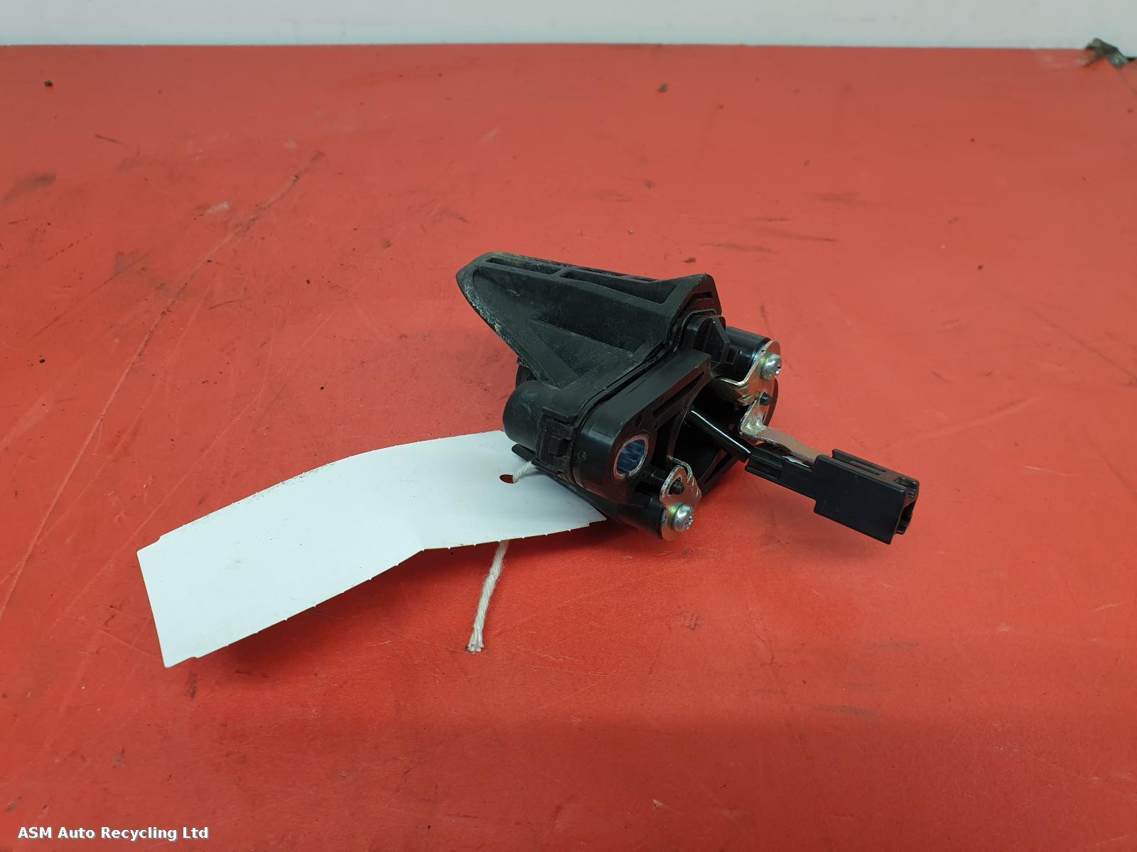 View Auto part Tailgate Handle Peugeot 108 2017