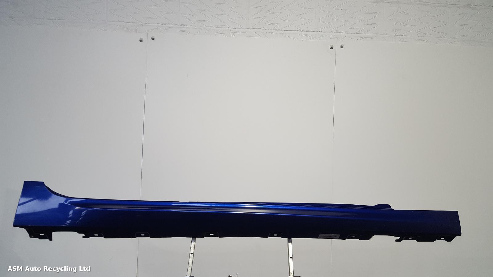 View Auto part Side Skirt Bmw 6 Series Gran Coupe 2016