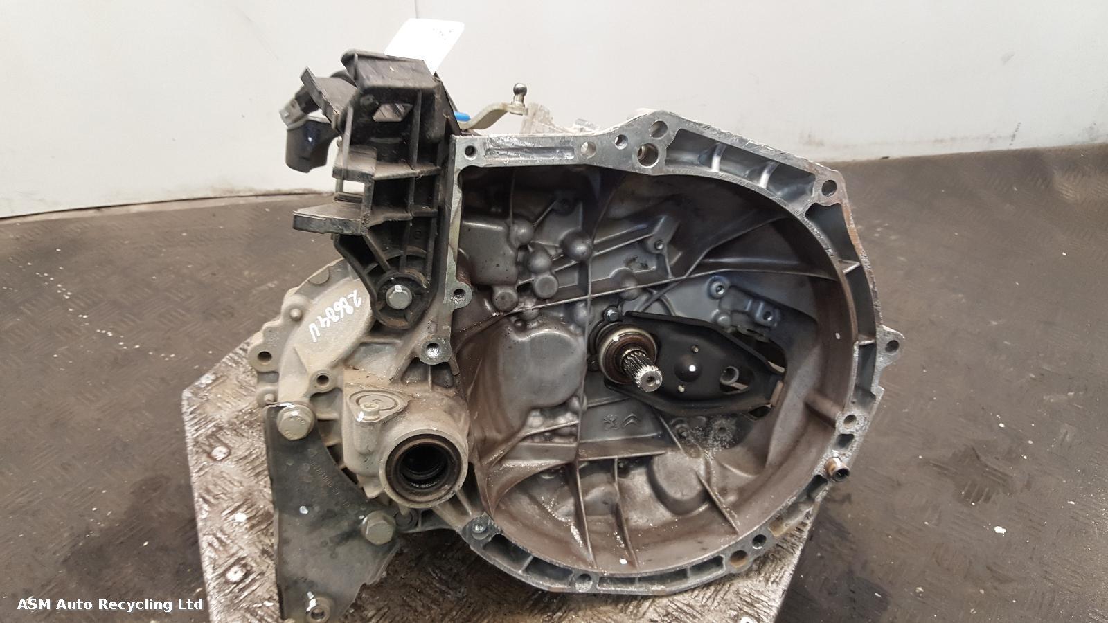 View Auto part Gearbox Peugeot 208 2019