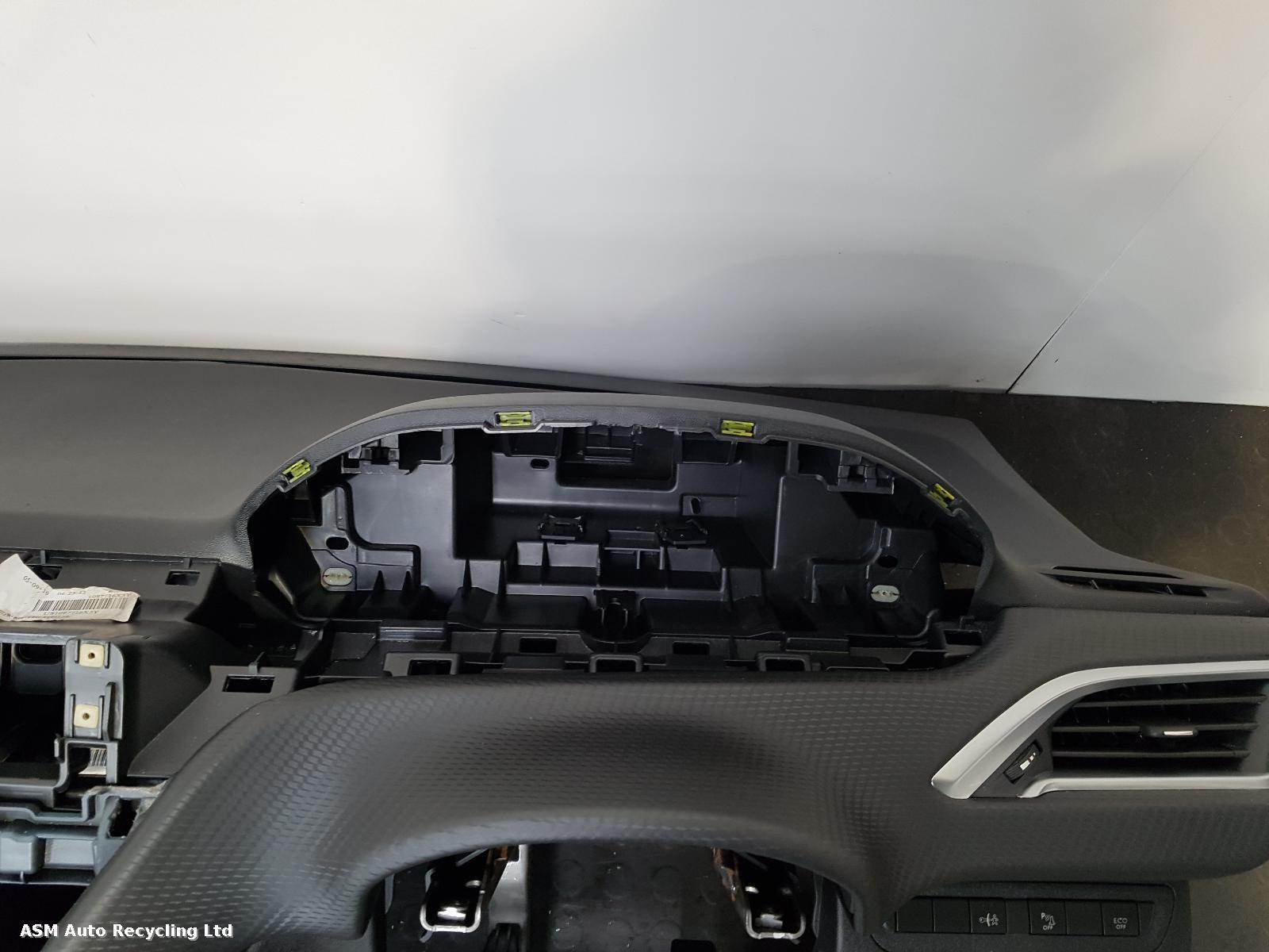 View Auto part Airbag Kit Peugeot 208 2019