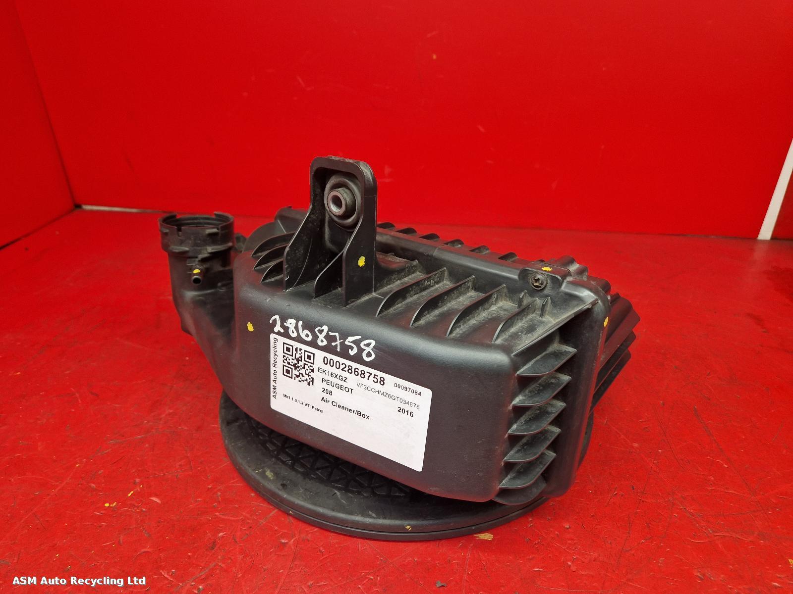 View Auto part Air Cleaner/Box Peugeot 208 2016