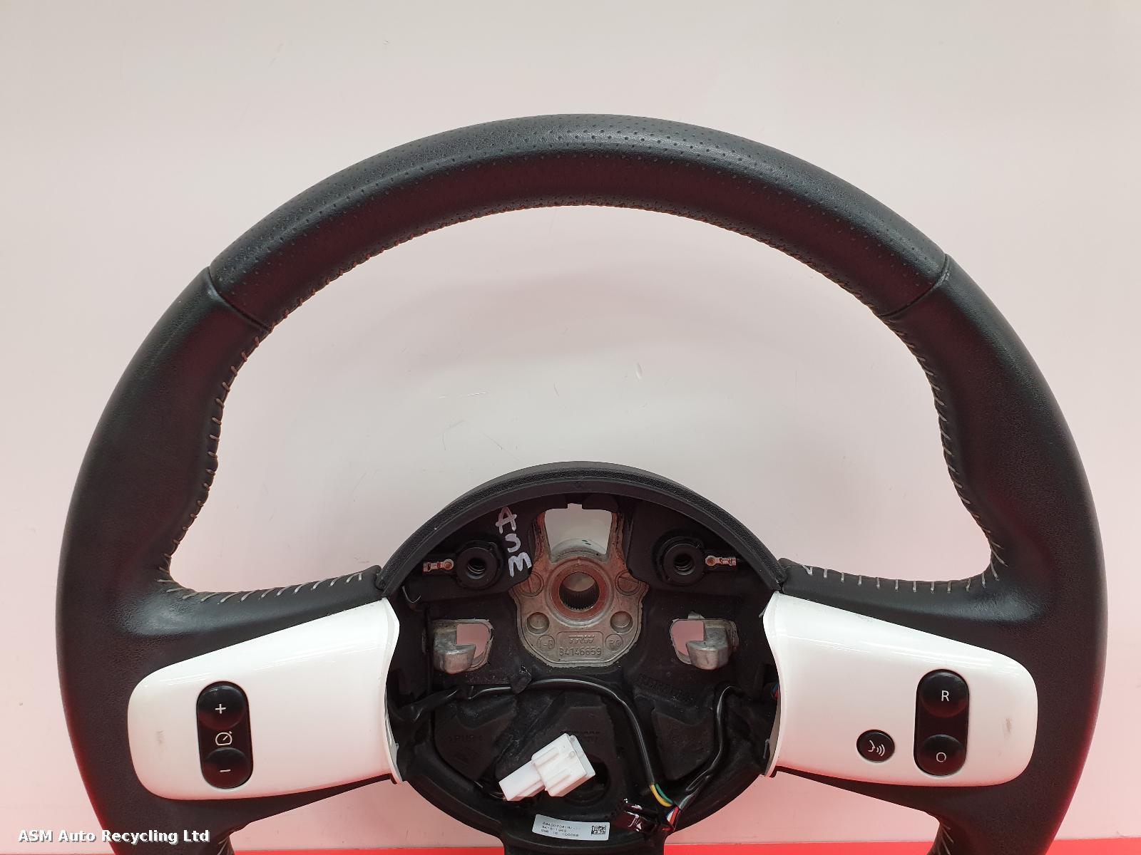 View Auto part Steering Wheel Renault Twingo 2016